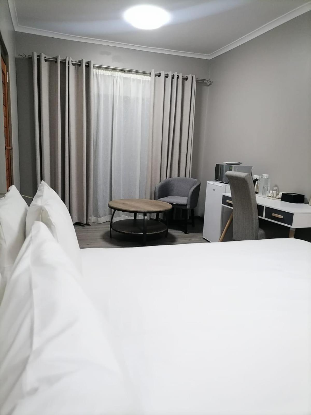 HWH Guesthouse Middelburg Middelburg  Buitenkant foto